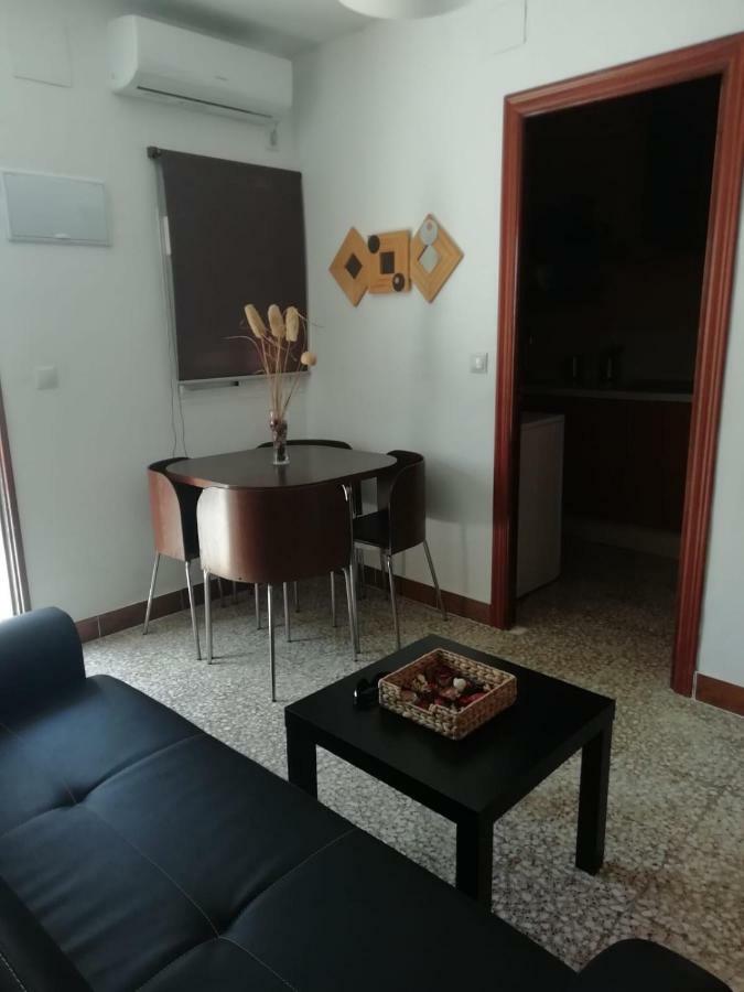 Casita A 800 Metros De Sevilla Camas Luaran gambar